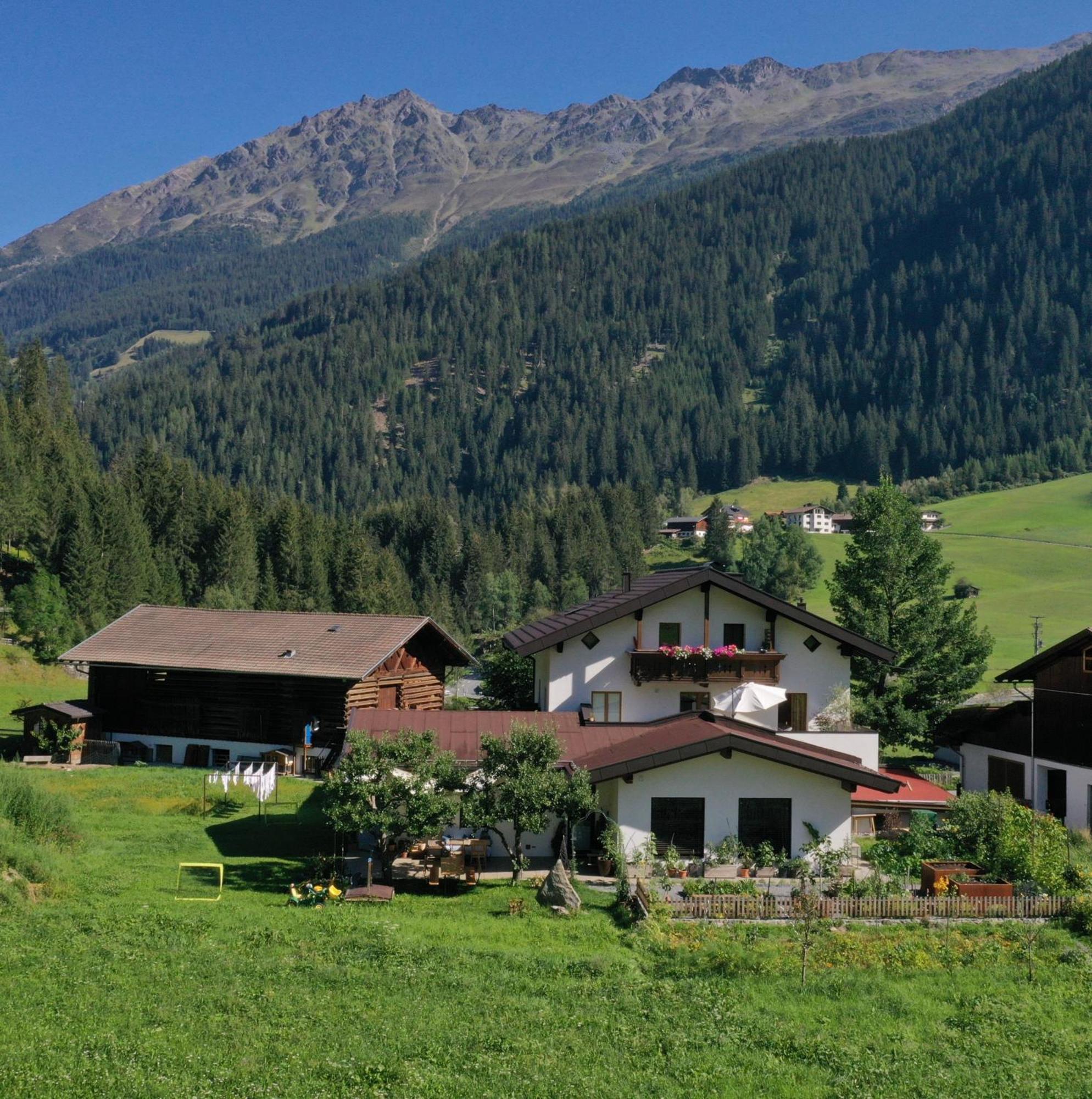 Landhaus St. Hubertus Kaunertal Luaran gambar